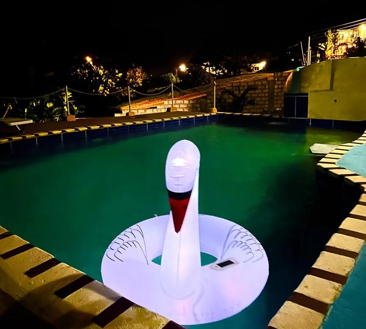 876 Oasis -King Bed - Sunset View Retreat- Jacuzzi Appartement Tower Isle 0*,