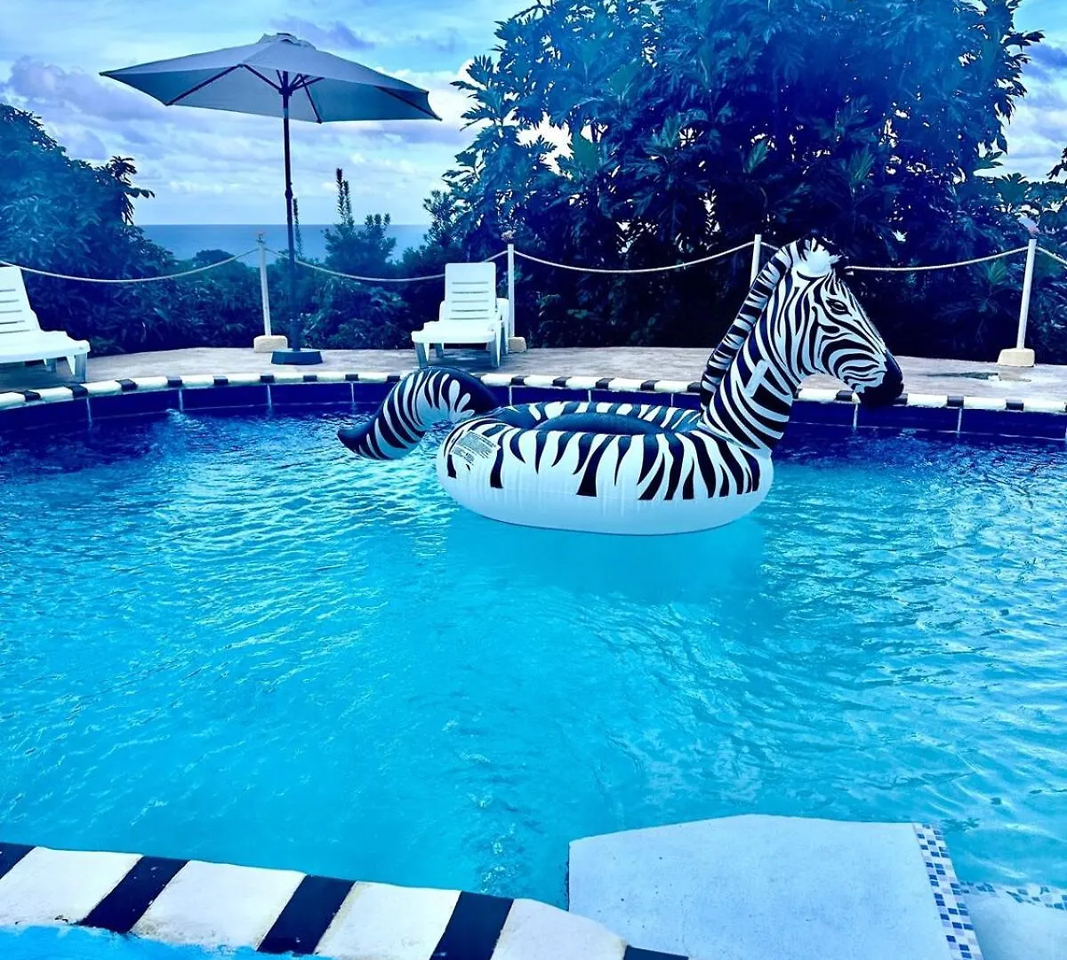 876 Oasis -King Bed - Sunset View Retreat- Jacuzzi Appartement Tower Isle